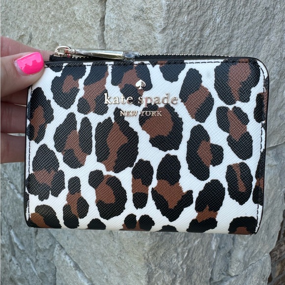 ✨ Brand New Kate Spade ♠️ Madison Spotted Leopard Small L-Zip Wallet ✨ - Picture 2 of 12